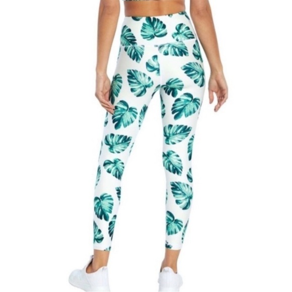 NWT Wildfox Luxe Legging Tropical Banana Leaves White and Green S & M - Picture 2 of 8